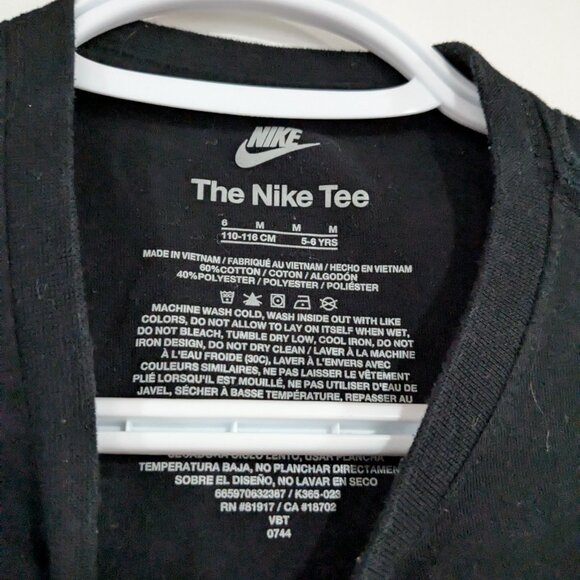 Nike Hockey Snowman Snowglobe Graphic Tee Black Size Medium Size 6 - Picture 2 of 4